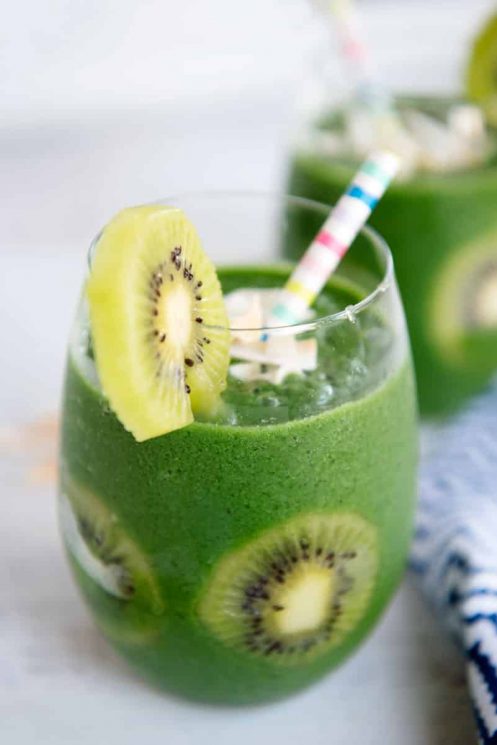 20 Fun and Healthy Food Ideas to Celebrate St. Patrick's Day, green smoothie and kiwi