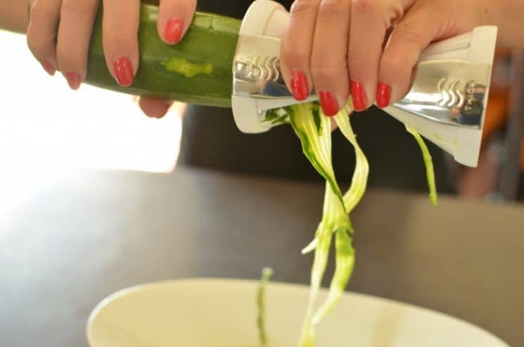 a spiralizer for zucchini with recipes