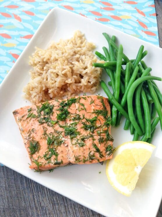 instant pot salmon with brown rice and green beans