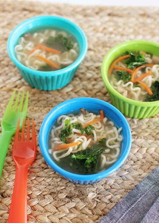 small colorful bowls of top ramen with veggies