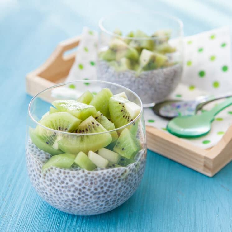 chia pudding with kiwis