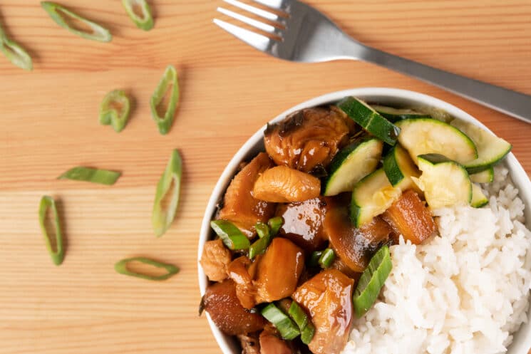 chicken teriyaki with veggies and white rice