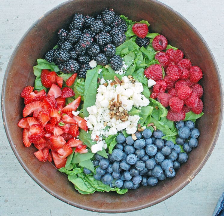 beautiful berry salad side dish recipe