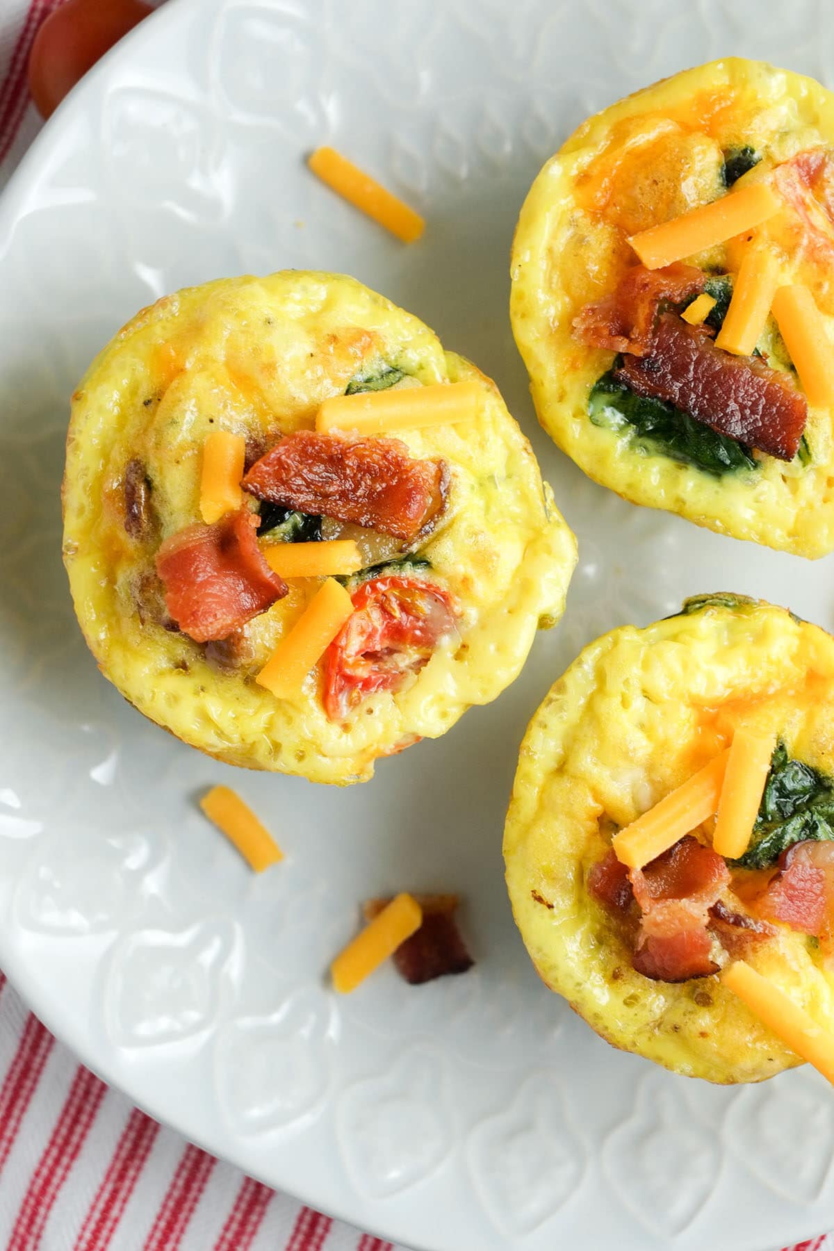 BLT Egg Muffin Cups – Super Healthy Kids BLT Egg Muffin Cups – Super Healthy Kids