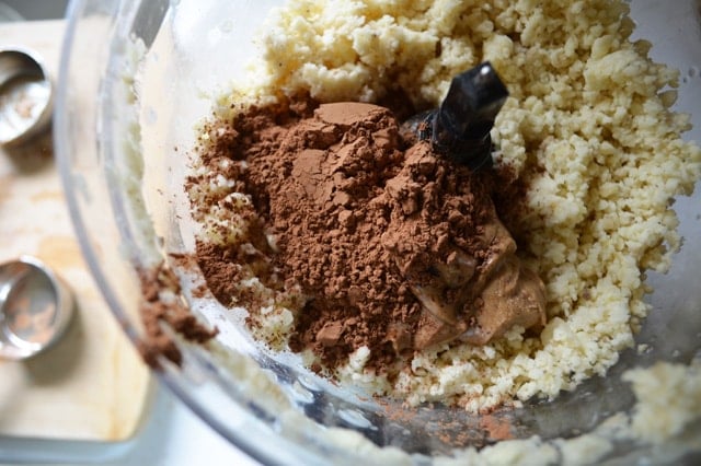 cocoa powder, bananas, almond butter in a food processor to make chocolate banana ice cream