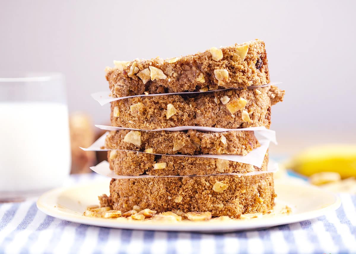 Streusel Topped Wholesome Banana Bread