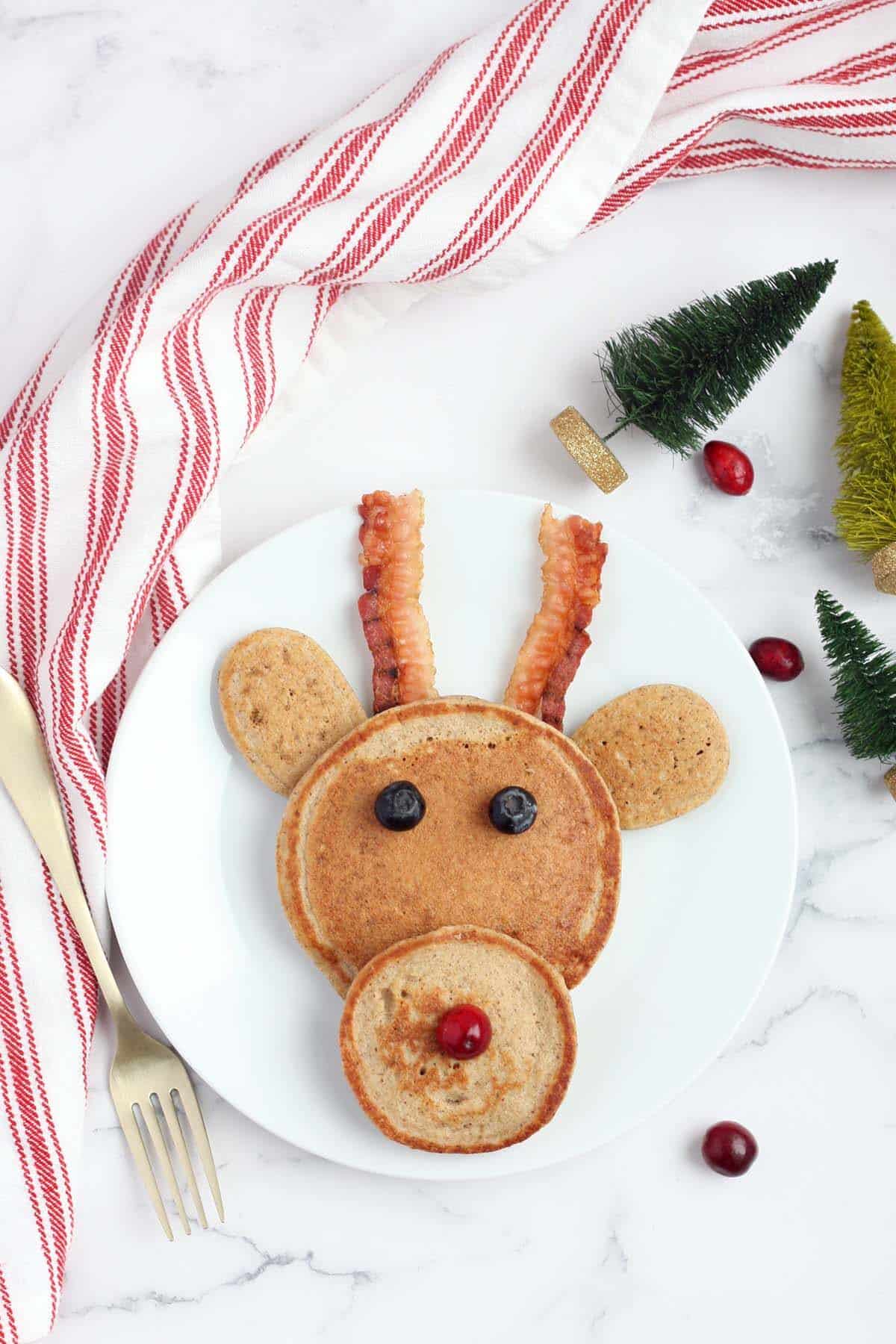 How to Make Reindeer Pancakes - The Idea Room