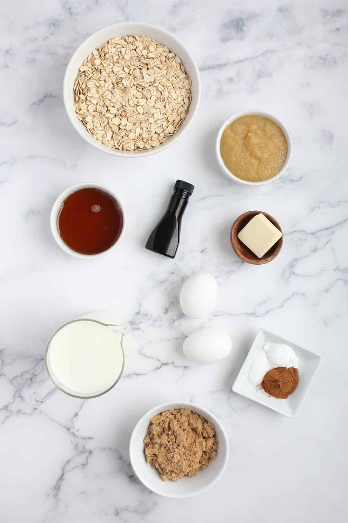 Ingredients for oatmeal baked with cinnamon