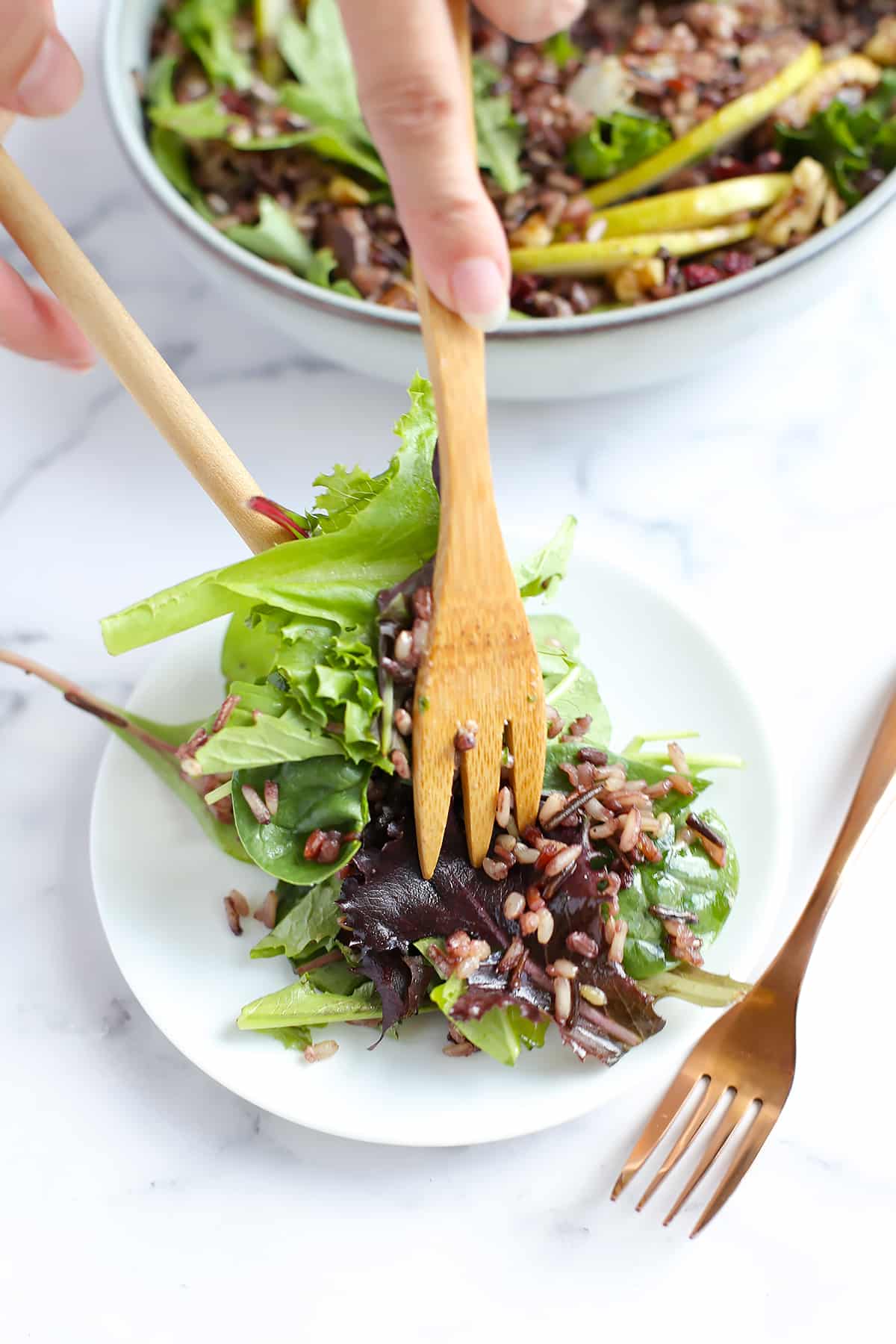 https://www.superhealthykids.com/wp-content/uploads/2023/10/autum-salad-with-pear-_-wild-rice-7.jpg