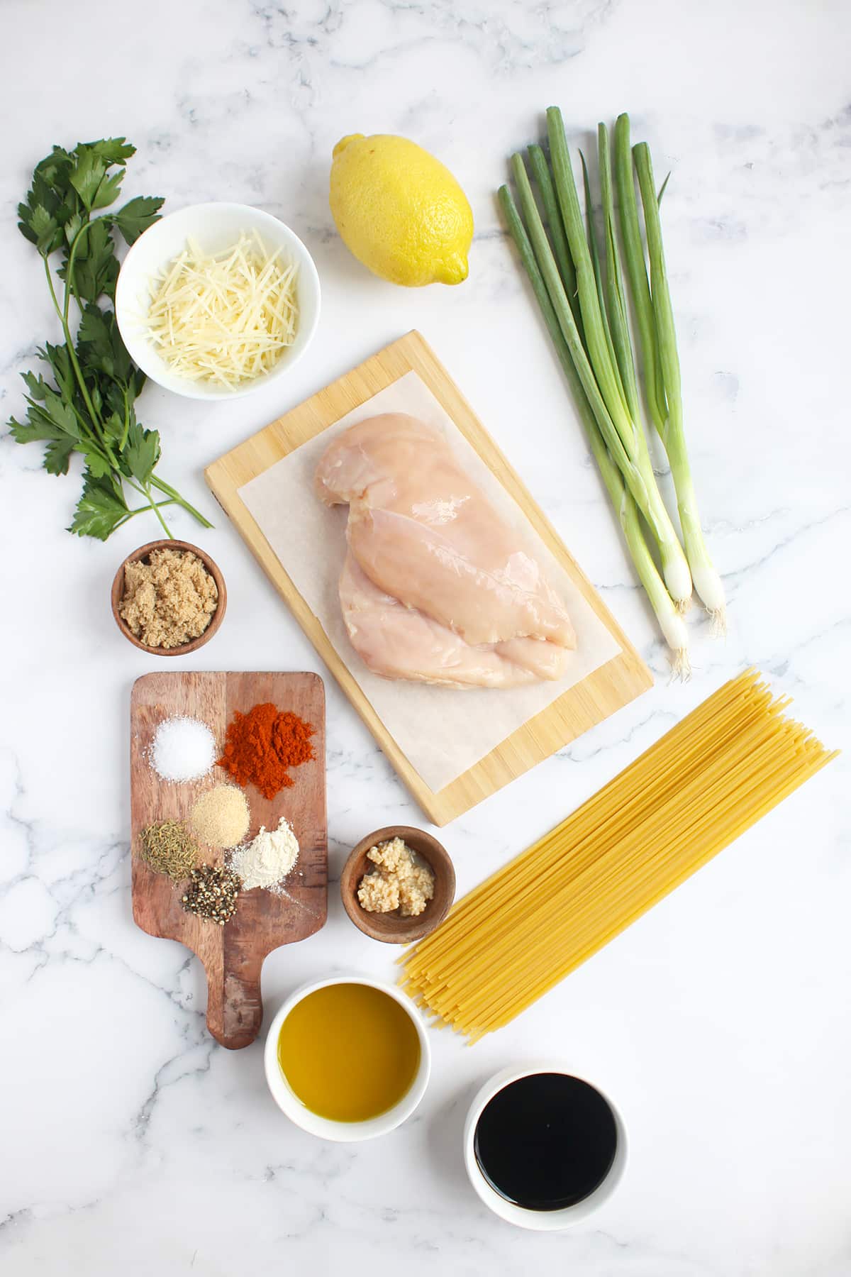 Ingredients needed to make insanely good lemon chicken pasta