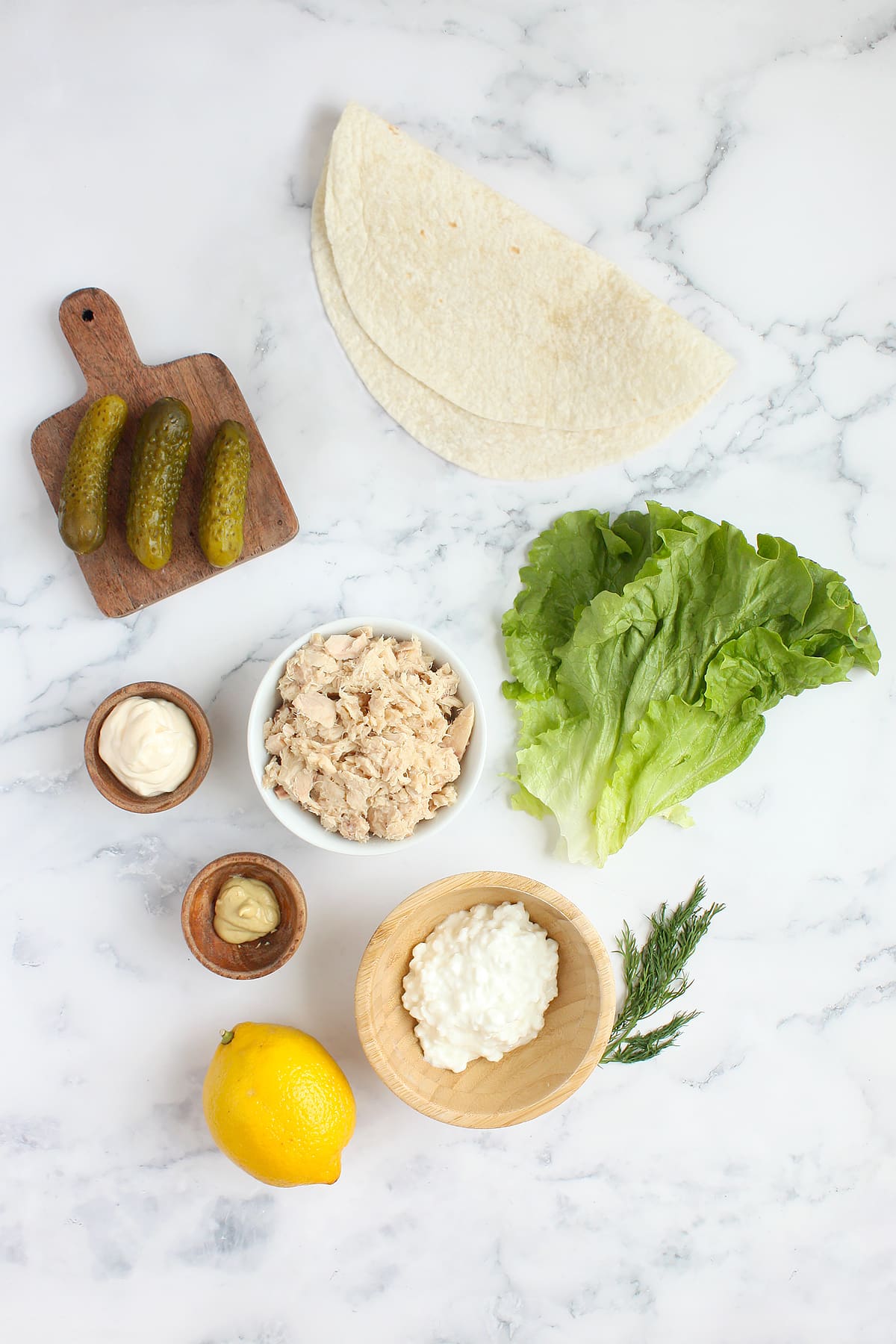 ingredients needed to make tuna wraps with pickles and cottage cheese