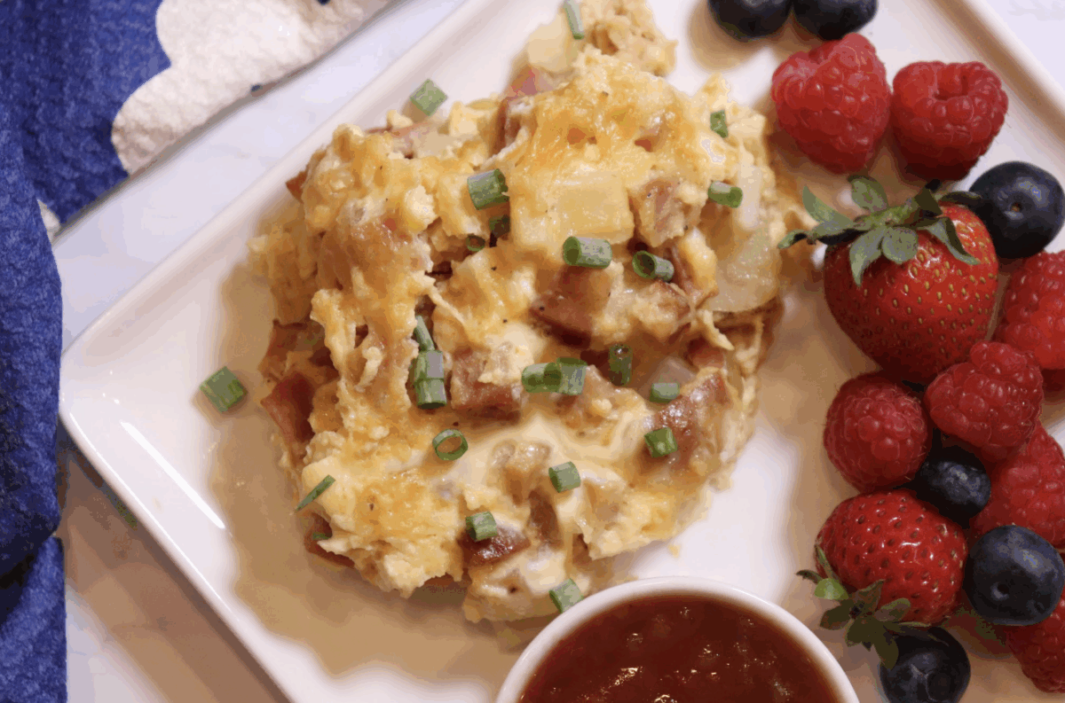 Crockpot Overnight Breakfast Casserole