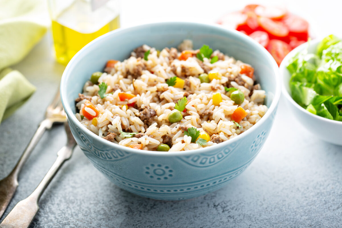 weeknight dirty rice with ground beef and veggies