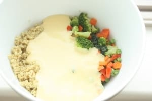 Roasted Vegetable Cheesy Quinoa Mac. Mac 'n Cheese you can feel good about!