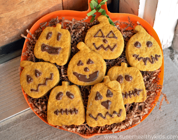 Fun and Healthy Halloween Snack Tray - Super Healthy Kids