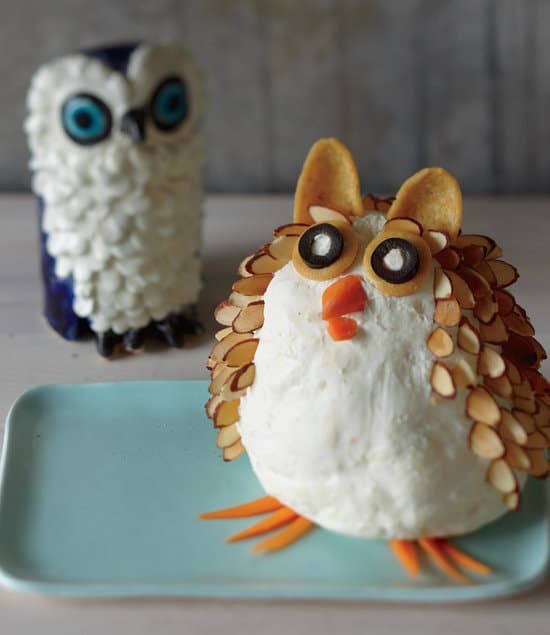 Cheesy Owl Fun After School Snacks. These fun snacks are sure to make your kids smile!