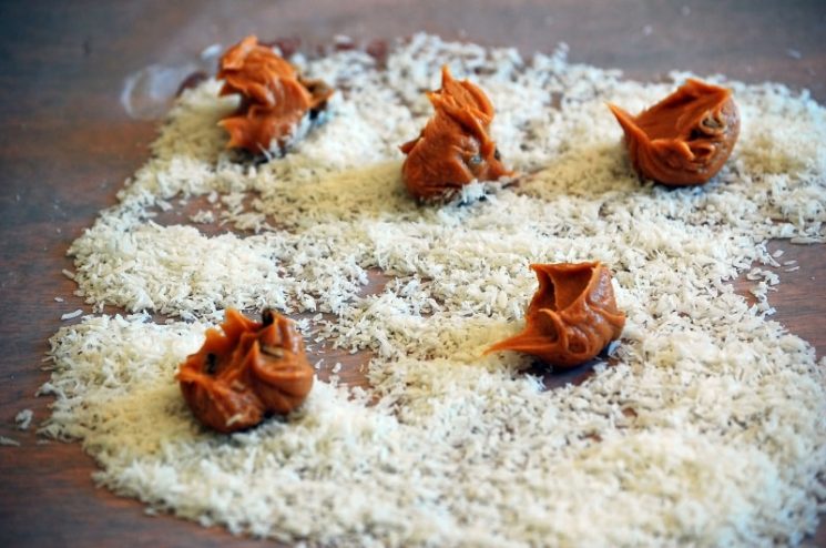 A healthy afternoon snack for hungry kids (and parents!)