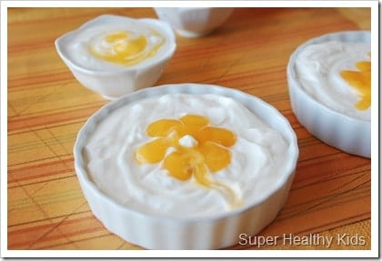 Homemade Perfect Peach Yogurt for Kids! Flavored yogurt- Homemade style!