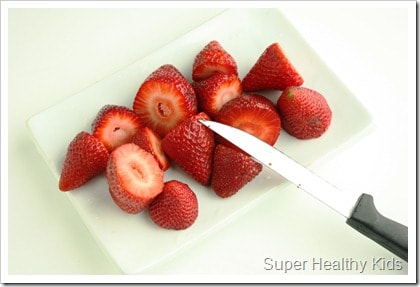 Homemade Strawberry Creamsicles 2 Strawberry Creamsicles. All fruit, no added sugar. Perfect way to use up your strawberries that are on their way out! www.superhealthykids.com
